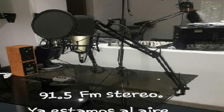 Boomerang Radio 915FM