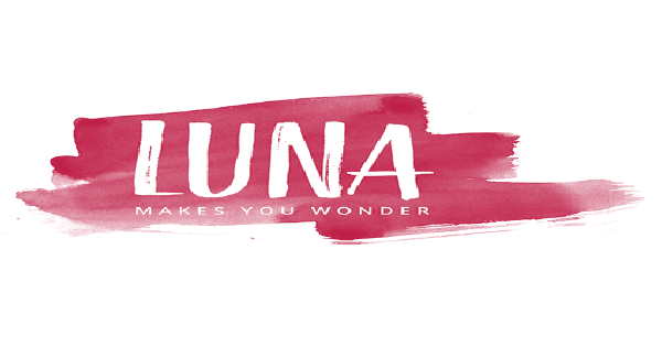 Luna FM – World