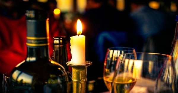 Hollywood Candlelight and Wine