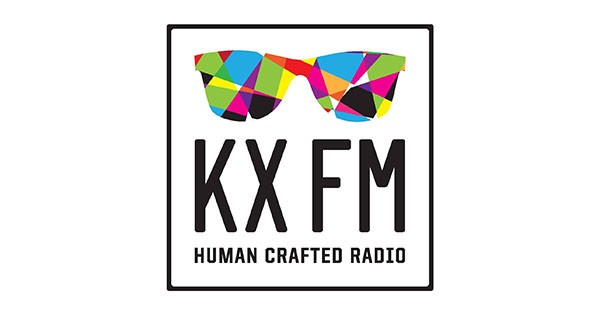 KX FM 104.7 FM